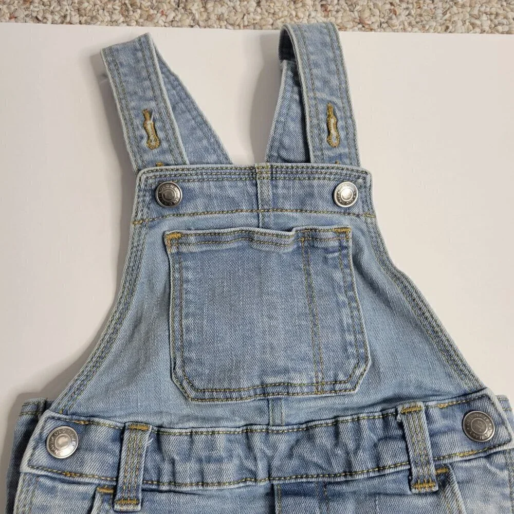 Old Navy pre owned